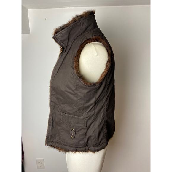 Unbranded Faux Fur Women's Reversible Vest Size Small 2 Pocket Dark Brown - Picture 6 of 11